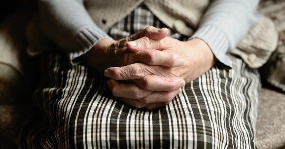 Understanding Early-Onset Alzheimer's: What To Look For