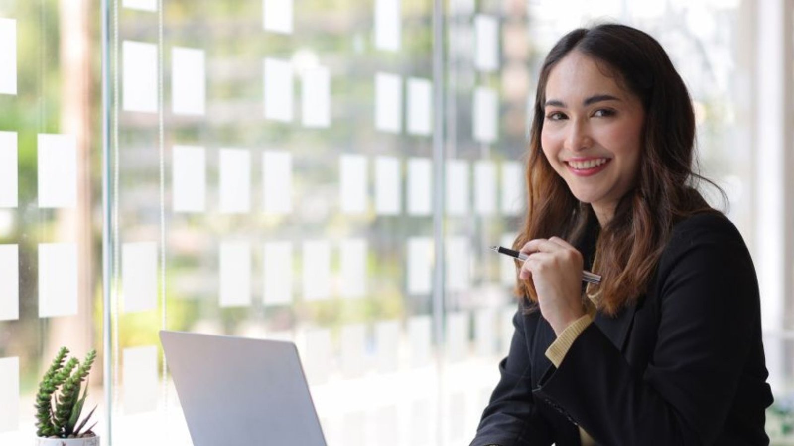 Untitled design 2025 12 06T014246.386