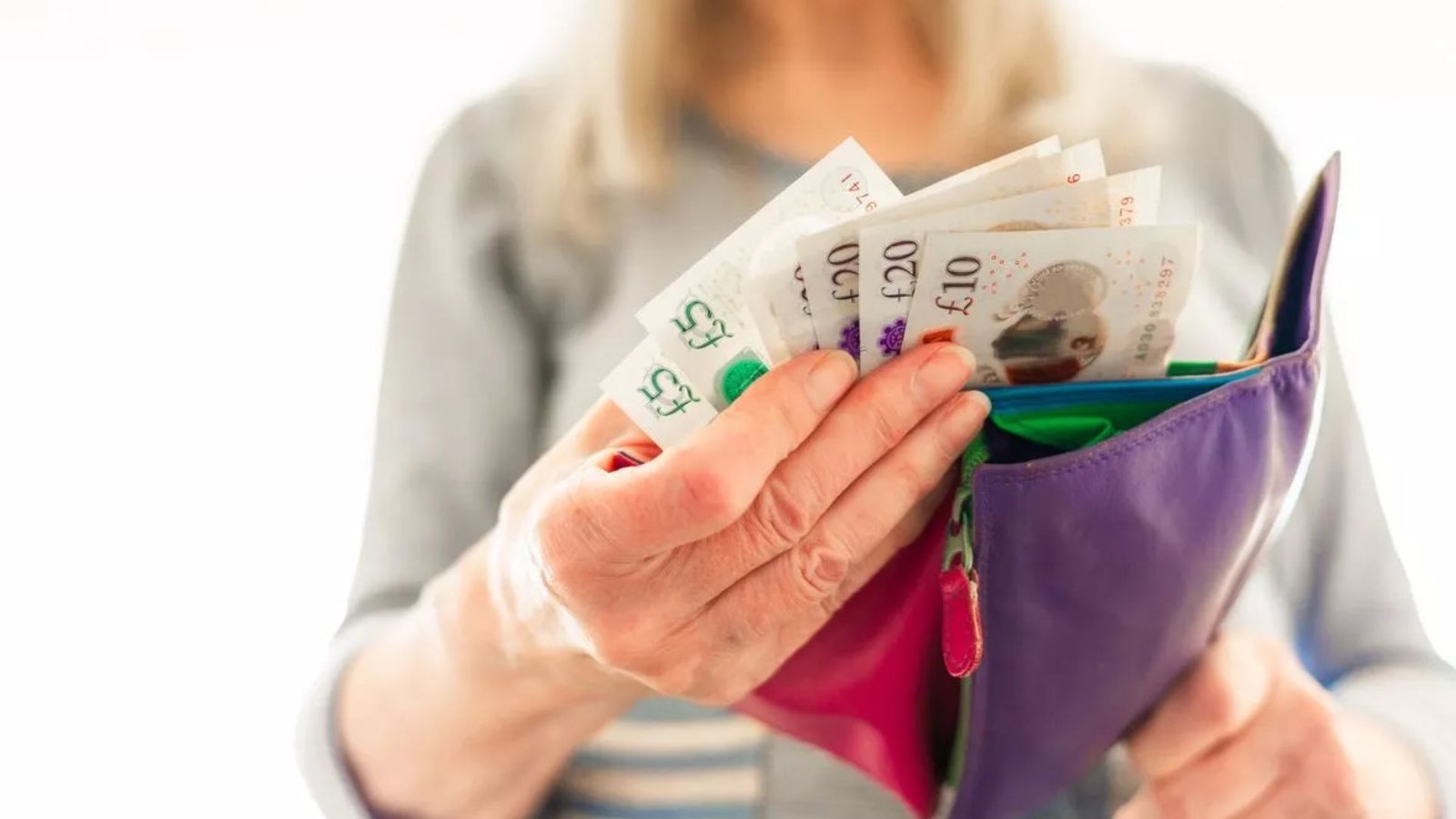 Untitled design 2025 12 17T152459.294